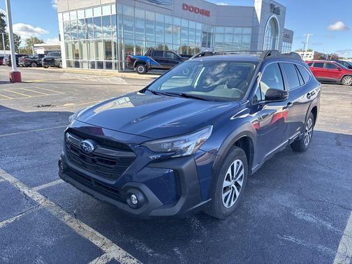 2023 Subaru Outback Premium