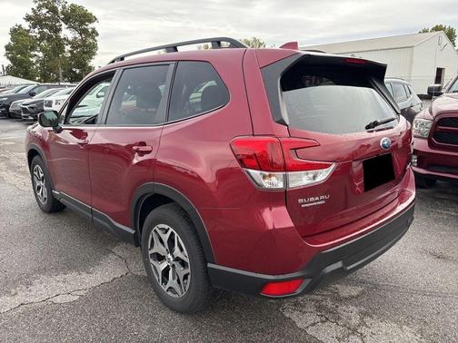 2023 Subaru Forester 2.5i Premium