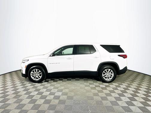 2022 Chevrolet Traverse LS