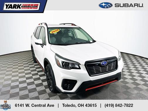 Crystal White Pearl 2020 Subaru Forester Sport