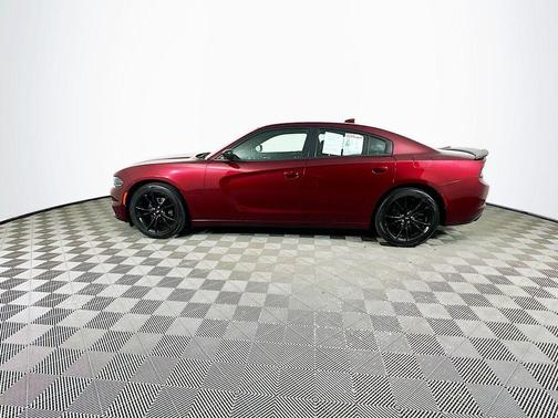 2017 Dodge Charger SXT