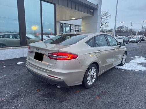 2019 Ford Fusion SE