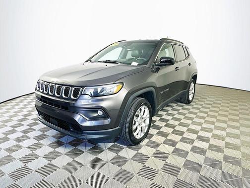 2023 Jeep Compass Latitude Lux