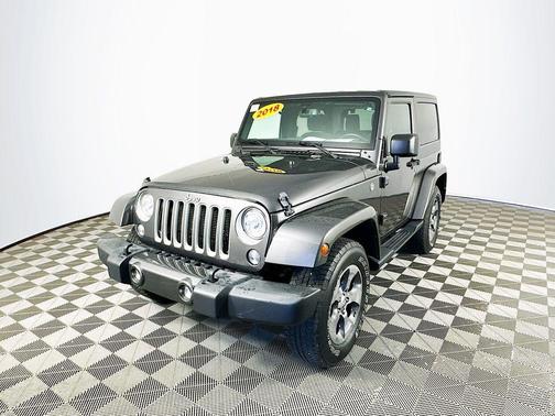 Gray 2018 Jeep Wrangler JK Sahara