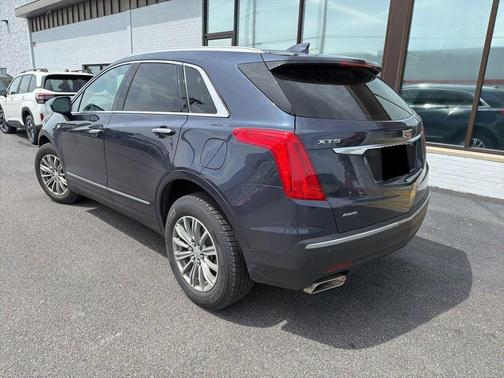 Blue 2018 Cadillac XT5 Luxury