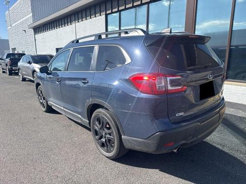 Cosmic Blue Pearl 2023 Subaru Ascent Onyx Edition Limited