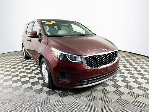 Red 2016 Kia Sedona LX