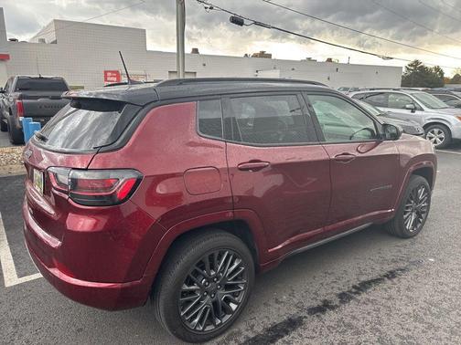 2022 Jeep Compass Altitude