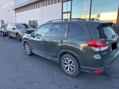 2023 Subaru Forester 2.5i Premium