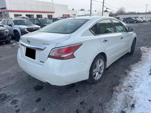 2014 Nissan Altima 2.5 SV