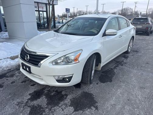 2014 Nissan Altima 2.5 SV