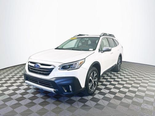 2022 Subaru Outback Touring XT