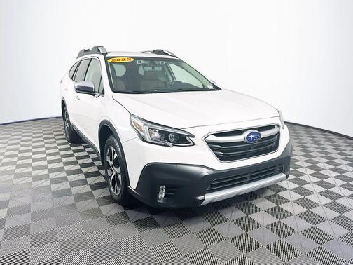 2022 Subaru Outback Touring XT