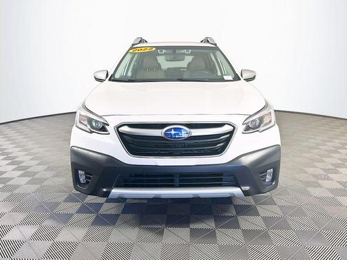 2022 Subaru Outback Touring XT