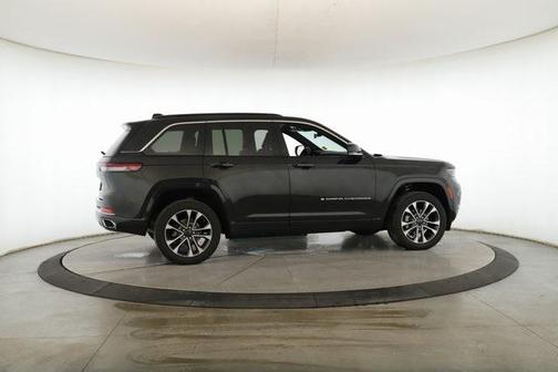 2024 Jeep Grand Cherokee Overland
