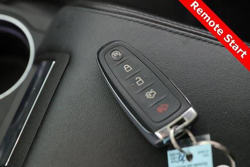 2015 Lincoln MKX Base