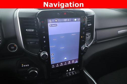 Diamond Black Crystal Pearlcoat 2026 RAM 1500 Big Horn/Lone Star