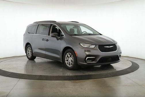 2021 Chrysler Pacifica Touring