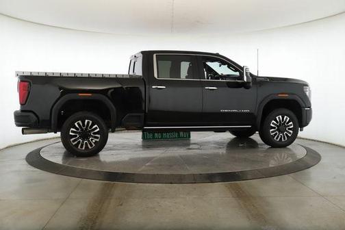 2025 GMC Sierra 2500 Denali Ultimate