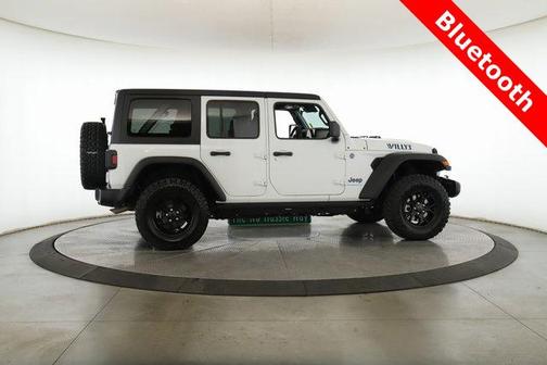 2025 Jeep Wrangler 4xe Willys