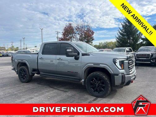 Sterling Metallic 2024 GMC Sierra 2500 AT4