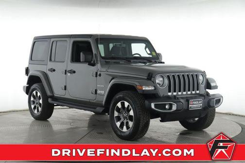 Sting-Gray Clearcoat 2022 Jeep Wrangler Unlimited Sahara
