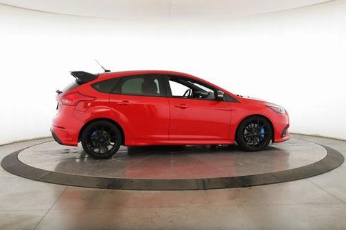 2018 Ford Focus RS Base