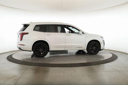 2023 Cadillac XT6 Luxury AWD