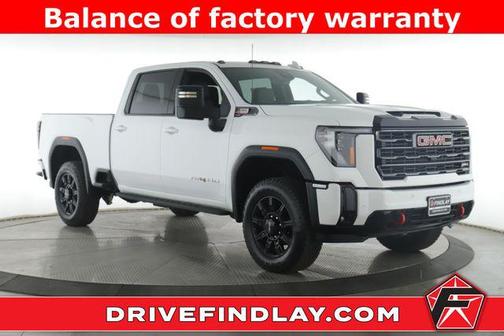 Summit White 2025 GMC Sierra 2500 AT4