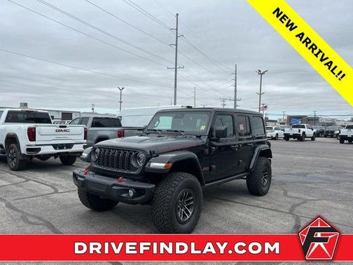 Black Clearcoat 2025 Jeep Wrangler Rubicon