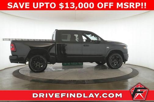 Diamond Black Crystal Pearlcoat 2026 RAM 1500 Big Horn/Lone Star