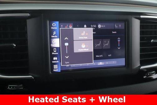 2024 Chrysler Voyager LX