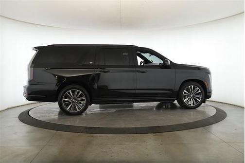 2025 Cadillac Escalade ESV Sport