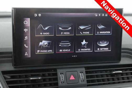 2023 Audi Q5 45 S line Premium Plus
