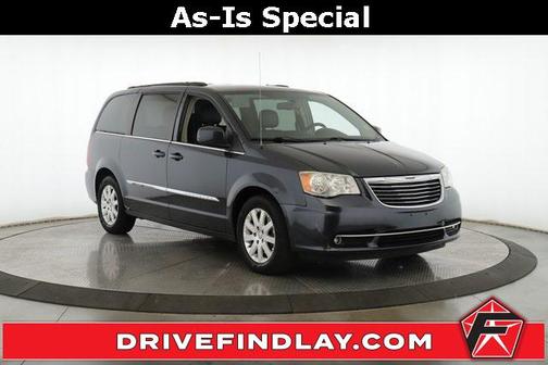 2013 Chrysler Town & Country Touring
