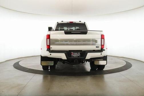 2022 Ford F-450 Platinum