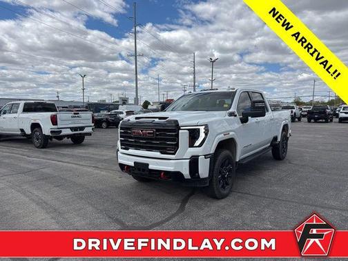 Summit White 2026 GMC Sierra 2500 AT4
