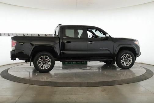 2017 Toyota Tacoma Limited