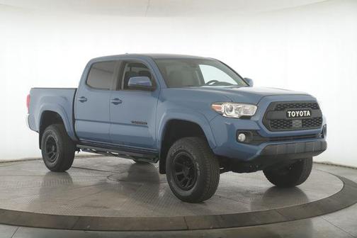 Cavalry Blue 2019 Toyota Tacoma SR5