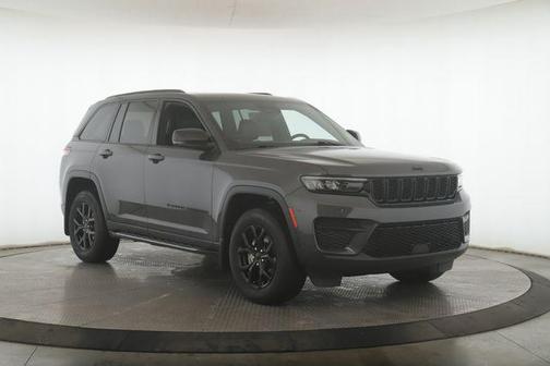 2024 Jeep Grand Cherokee Altitude
