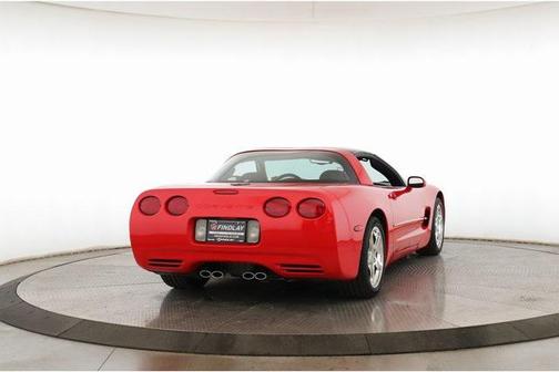 2004 Chevrolet Corvette Base