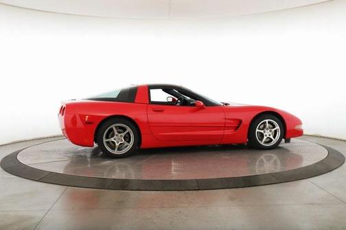2004 Chevrolet Corvette Base