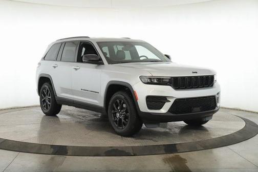 2024 Jeep Grand Cherokee Altitude