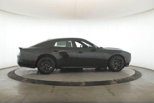 Diamond Black Crystal Pearlcoat 2026 Dodge Charger R/T