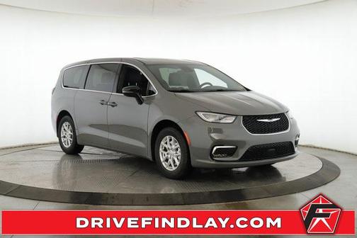 2025 Chrysler Pacifica L