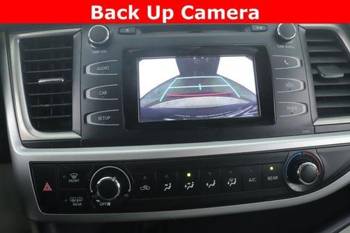 2017 Toyota Highlander LE