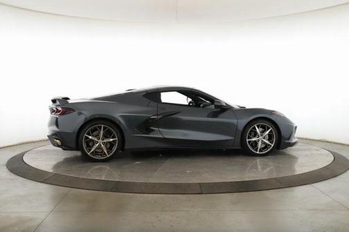 2020 Chevrolet Corvette Stingray w/2LT