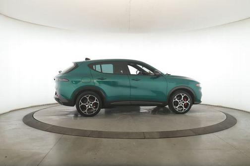 2024 Alfa Romeo Tonale Veloce EAWD