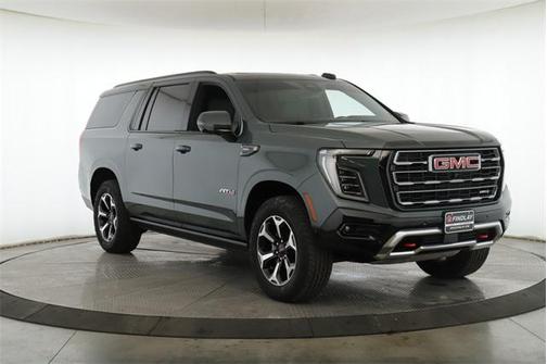 2025 GMC Yukon XL AT4