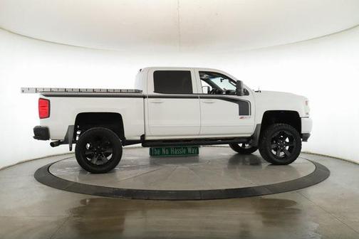 2017 Chevrolet Silverado 1500 2LT